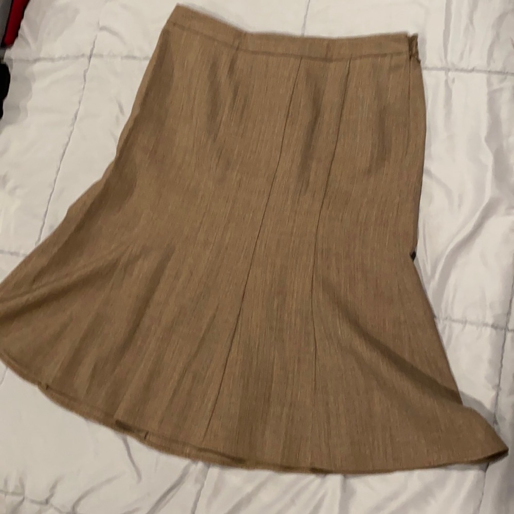Skirt flare